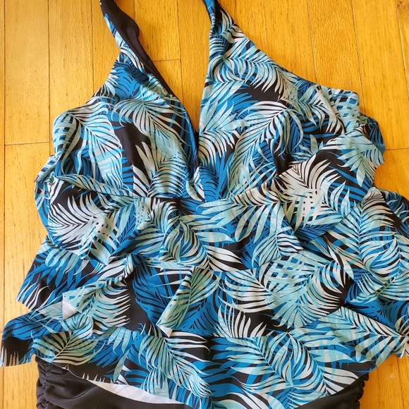 Time & Tru 2 Piece Bathing Suit   L - Picture 3 of 7